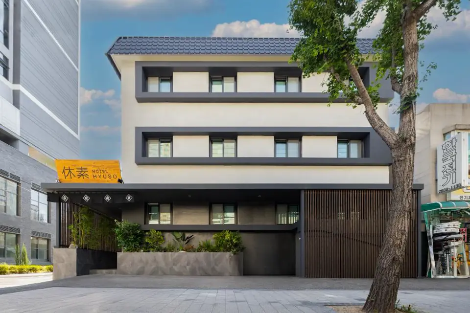 Hotel Hyuso Guro:演出結束後想少走一段的人,先別把它當成首爾通用住宿縮圖