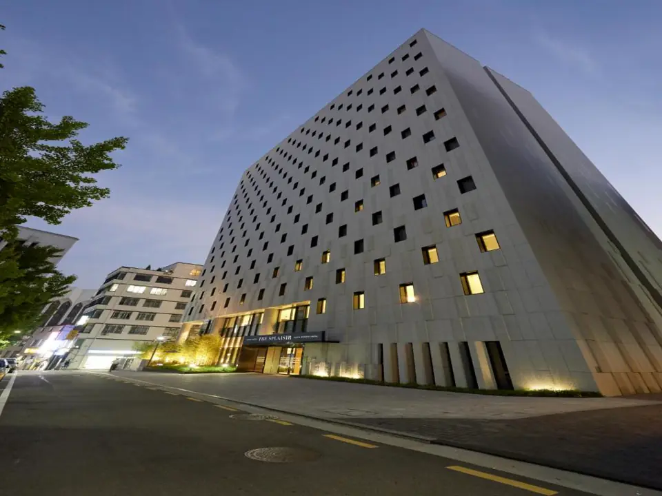 Sotetsu The Splaisir Seoul Myeongdong 不是「住明洞」:它是把回程方向留得更晚才決定縮圖