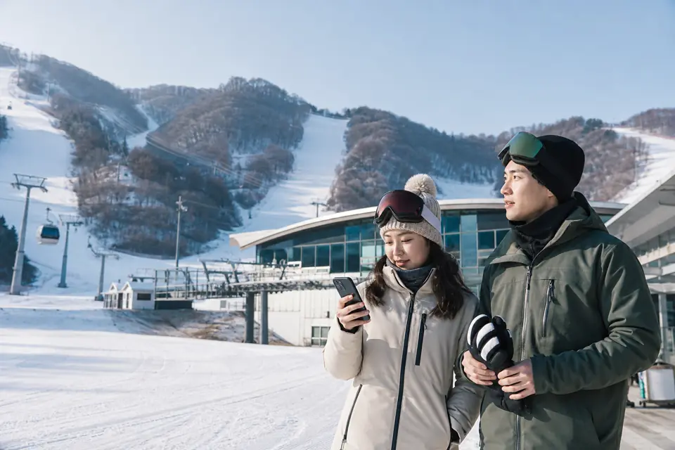 韓國滑雪場用 eSIM,訊號弱還是手機太冷?別讓集合時間消失在雪道上縮圖