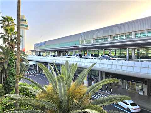 濟州國際機場國內線到達層與 Gate 4、Gate 5 外側動線