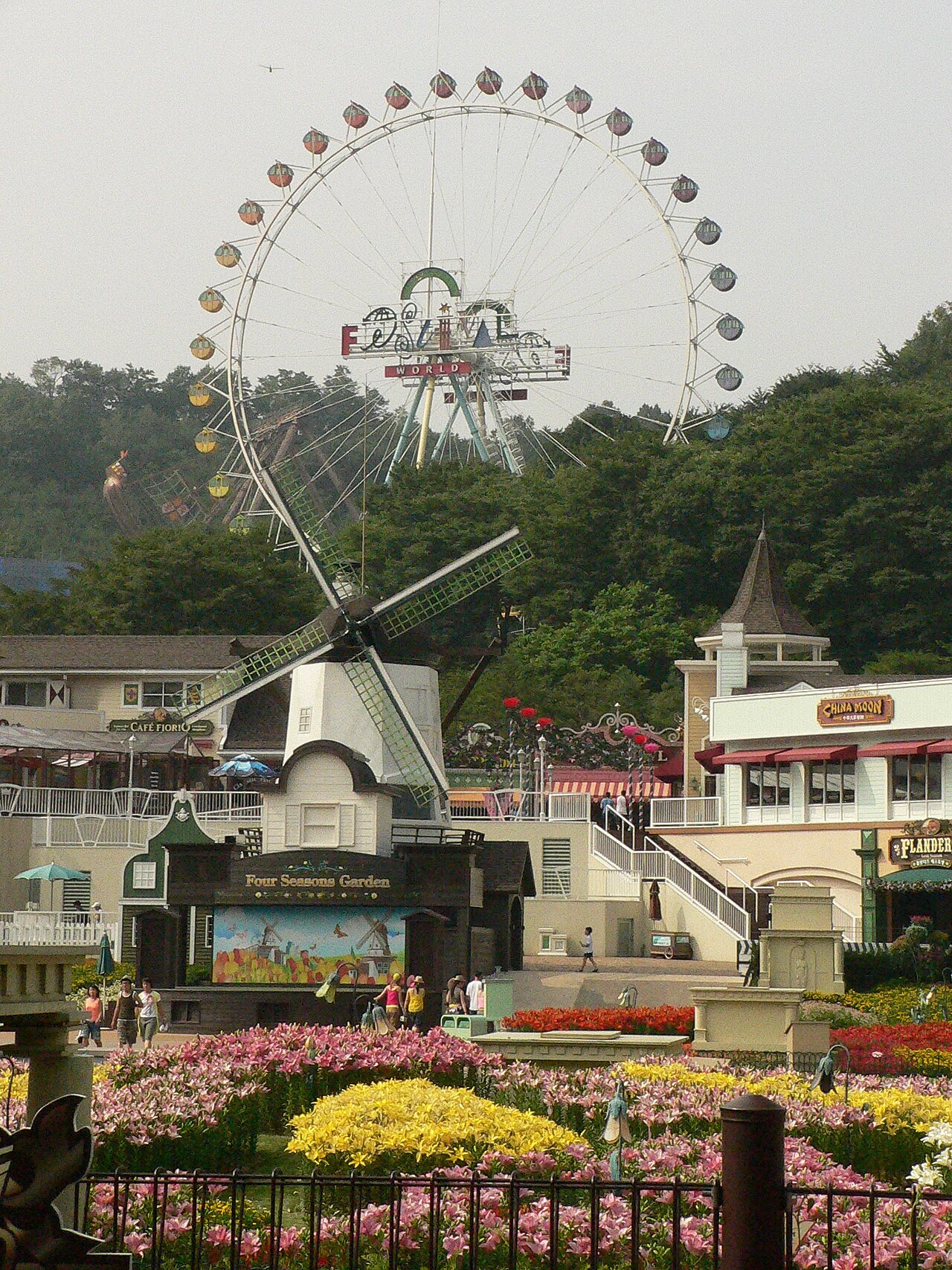 龍仁愛寶樂園戶外設施與園區